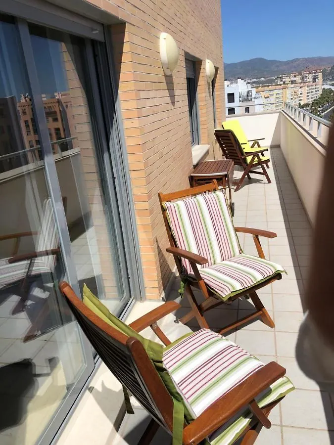 Atico Pacifico Parking Y Piscina Gratis Apartment Malaga