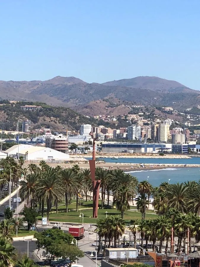 Appartement Atico Pacifico Parking Y Piscina Gratis à Málaga Espagne